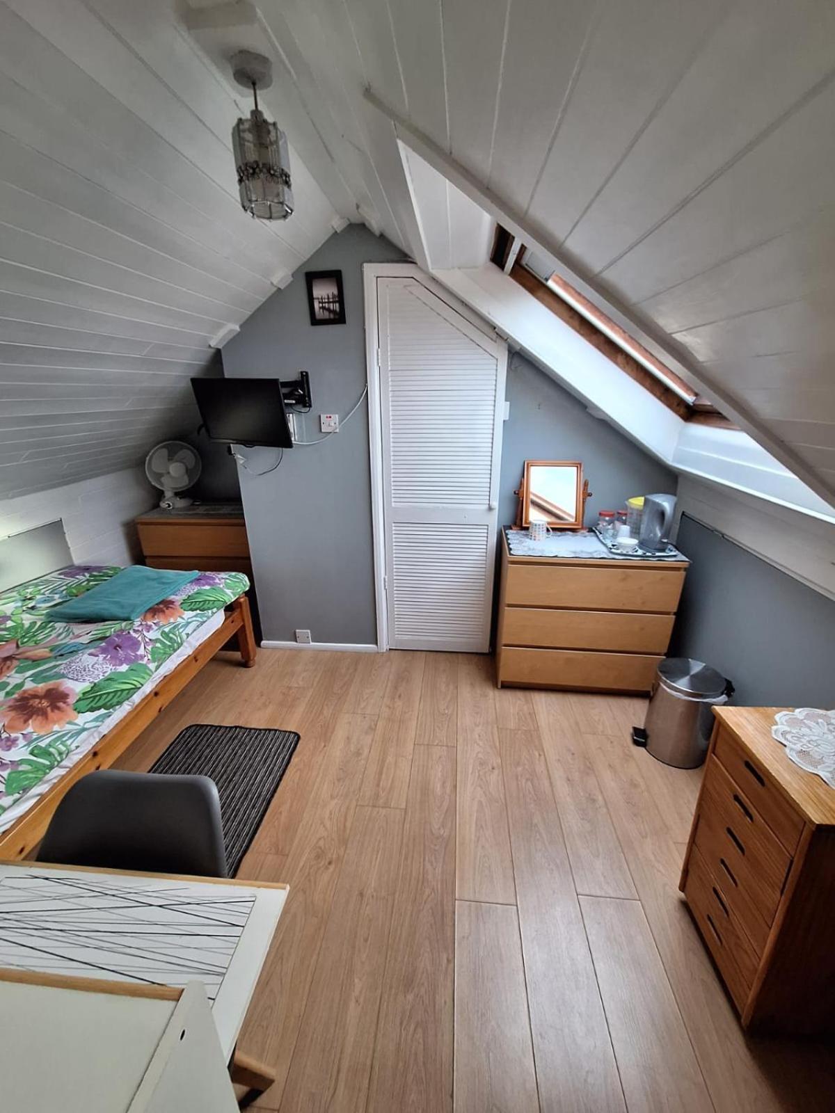 Harrow B & B Екстер'єр фото