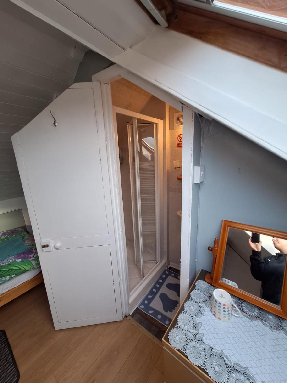 Harrow B & B Екстер'єр фото